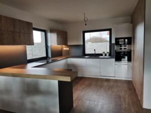 Kuchynské linky, moderné kuchyne, kuchyne na mieru